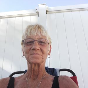 Meet your Posher, Shirley